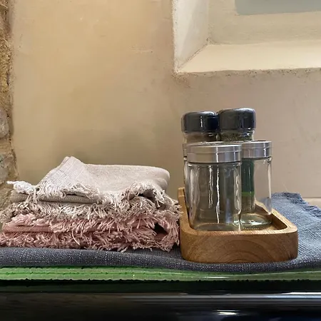 Mas Ferran Adults Only Couette-café 4*