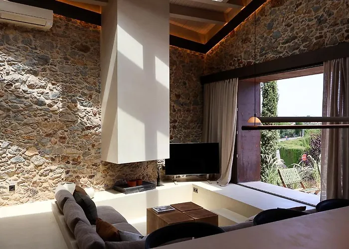 Mas Ferran Adults Only Bed & Breakfast Pals