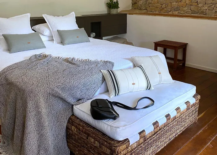 Mas Ferran Adults Only Bed & Breakfast Pals
